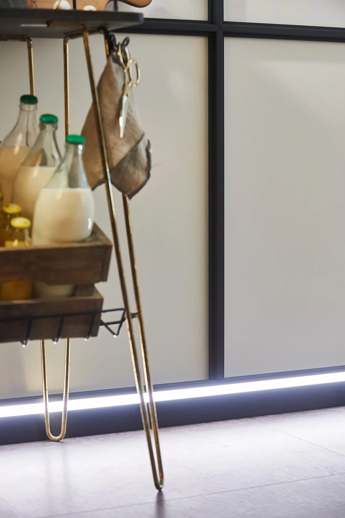 LED Skirting | LED Lighting -  IL 11 (80 x 23 x 2000mm) - Image 2