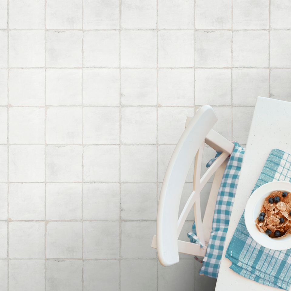 Barcelona-slider2 BARCELONA - All White (147x147mm) - Image 1