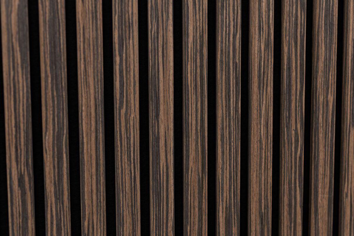 English Chestnut - Acoustic Panel  (600  x 3000mm) - Image 3