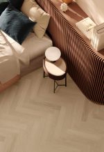 Ambre Calm - Parqwood Herringbone / Berry Alloc (504 x 84 x 9.5mm)