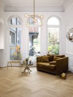 Nature Calm - Parqwood Herringbone / Berry Alloc (504 x 84 x 9.5mm)